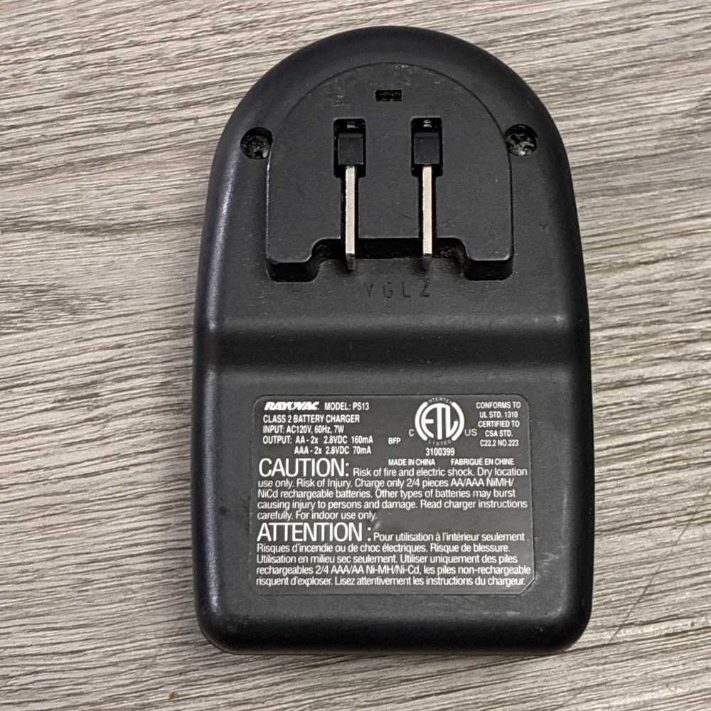 Rayovac PS13 AA/AAA NiMH Battery Charger 2.8VDC/160mA 2.8VDC/70mA